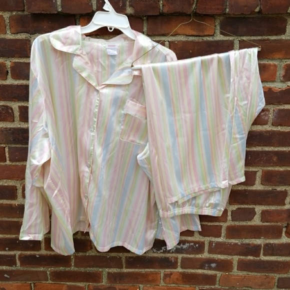 Dannyjams Other - Silky 3 X pajama set